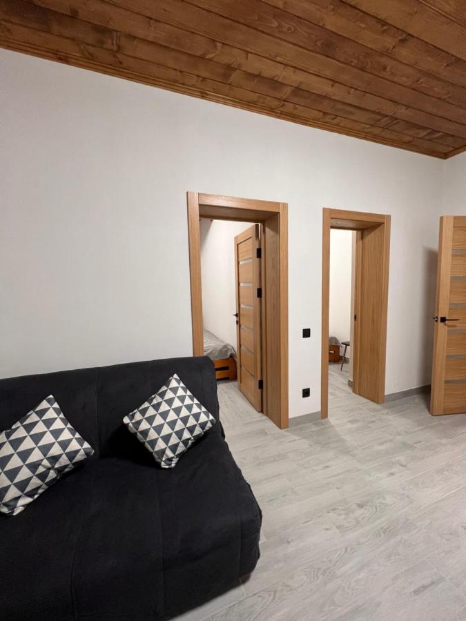 Твоє Сколе Appartement Buitenkant foto