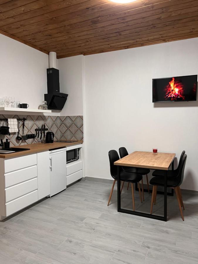Твоє Сколе Appartement Buitenkant foto