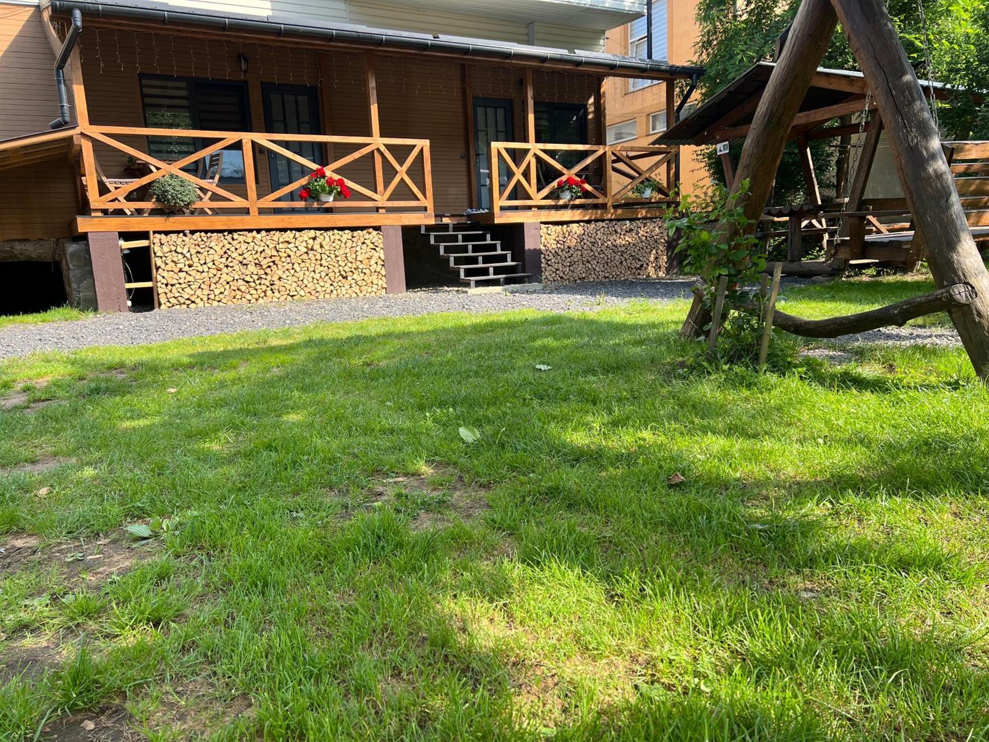 Твоє Сколе Appartement Buitenkant foto